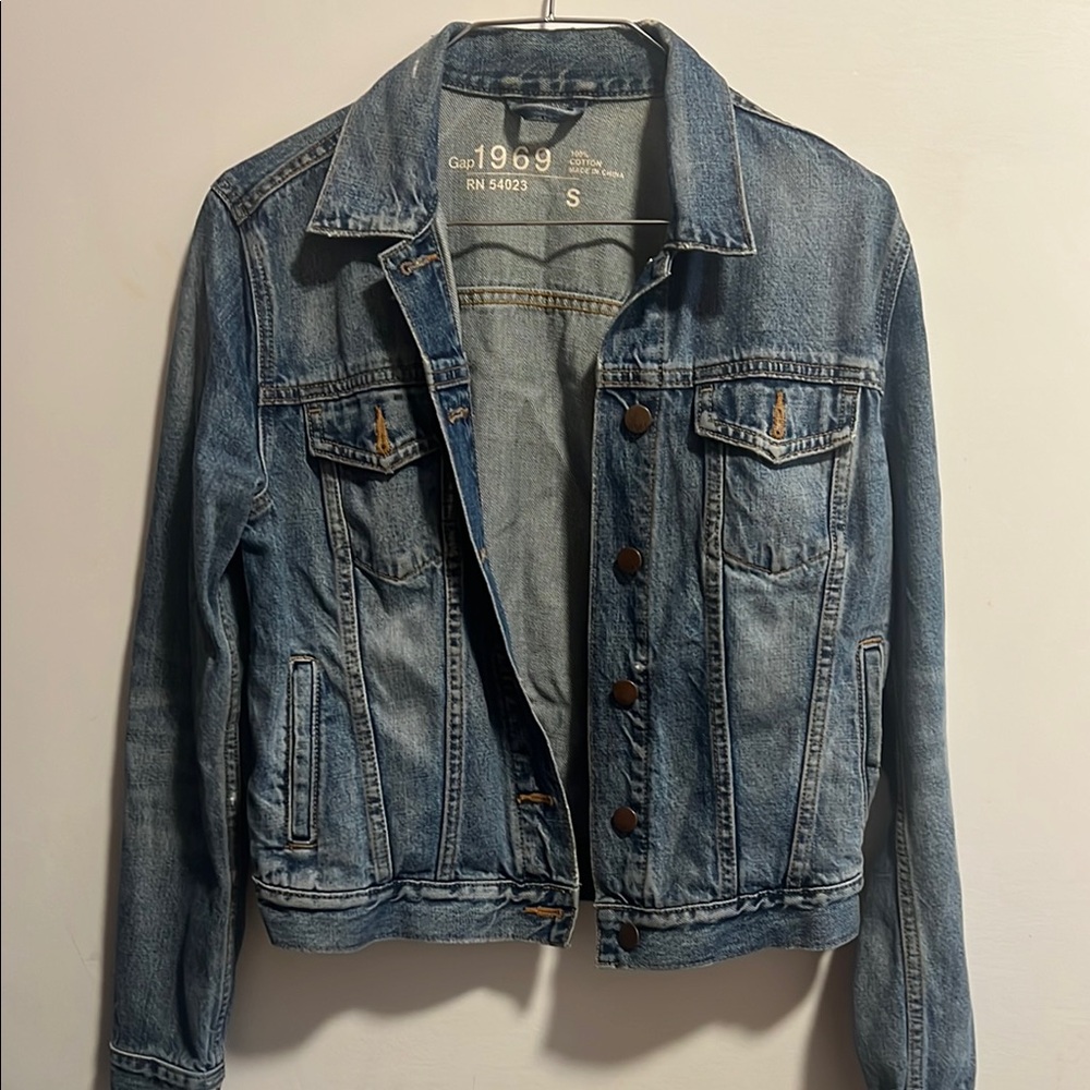 Gap Women's Blue Denim Jacket